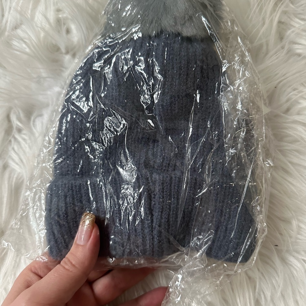 Baby hat - Picture 2 of 2
